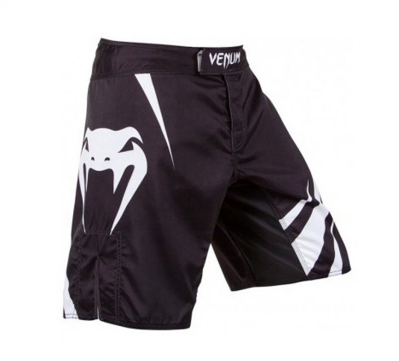 Zápasnické kraťasy "Challenger Black - Ice"  -  Venum